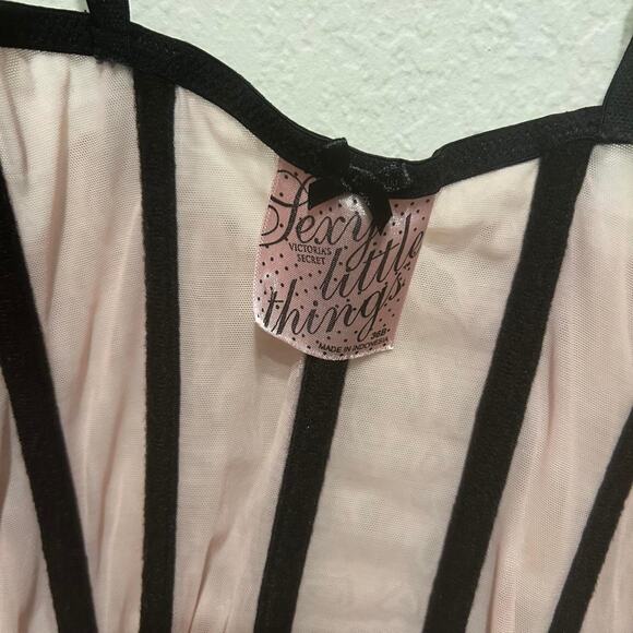 Victoria Secret Pink and black corset top - Picture 6 of 8